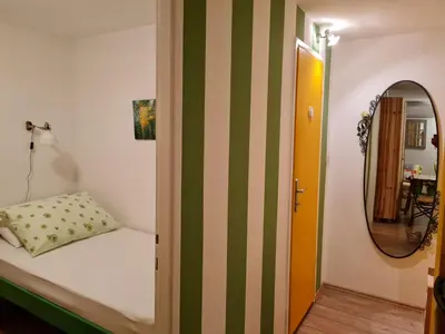 Krevet ili kreveti u jedinici u objektu Charismatic Garden Cottage with Sea View