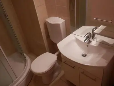 Kupaonica u objektu Apartments St Rialto - One Bedroom Apartment with Balcony and Sea View