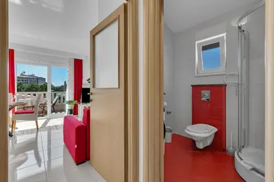 Kupaonica u objektu Apartmani Podest II