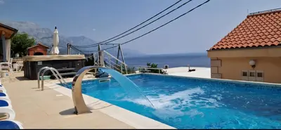 Bazen u objektu Villa Dusanka ili u blizini