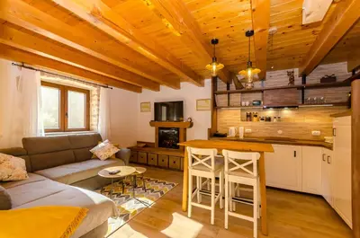 Kuhinja ili čajna kuhinja u objektu Villa Fortuna