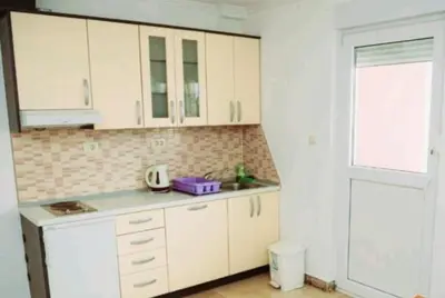 Kuhinja ili čajna kuhinja u objektu Apartmani Olea