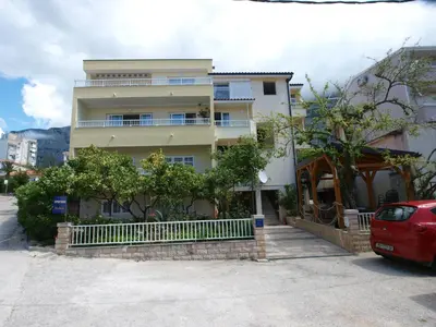 Zgrada u kojoj se nalazi apartman