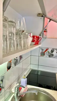 Kuhinja ili čajna kuhinja u objektu Apartments Neven