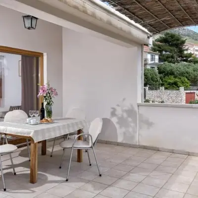 Dolac Green Side Apartments