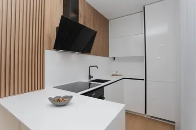 Kuhinja ili čajna kuhinja u objektu Luxury Apartment Providenca with Private Rooftop Terrace