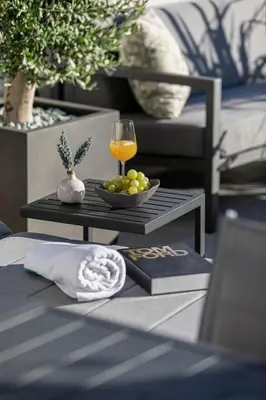 Pića u objektu Luxury Apartment Providenca with Private Rooftop Terrace