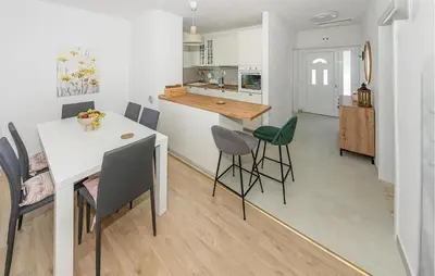Kuhinja ili čajna kuhinja u objektu Cozy Home In Bobovisca