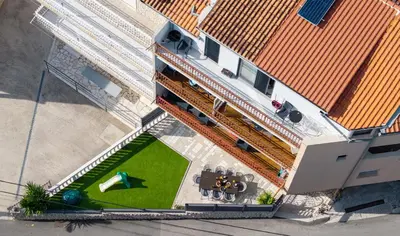 Zgrada u kojoj se nalazi apartman