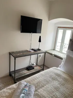 TV i/ili zabavni centar u objektu KLARA Living Apartment, old town house, SEA VIEW