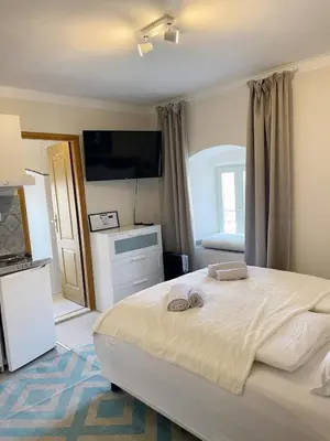 Krevet ili kreveti u jedinici u objektu KLARA Hopper Apartment, old town house, SEA VIEW