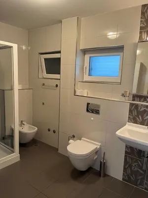 Kupaonica u objektu Kroatien Adria Makarska Riviera Ferienwohnung mit 3 Schlafzimmer