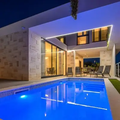 New ! Luxury Villa - RoMa 1 and 2 with two heated pool