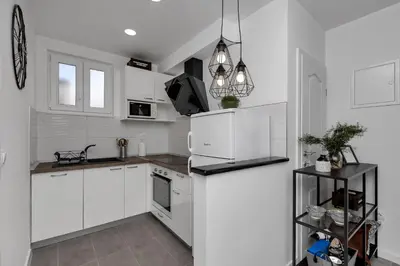 Kuhinja ili čajna kuhinja u objektu Apartmani Makarska 4