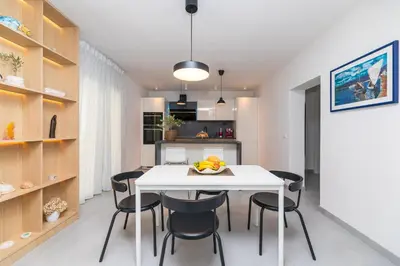 Kuhinja ili čajna kuhinja u objektu Apartment Bracholet