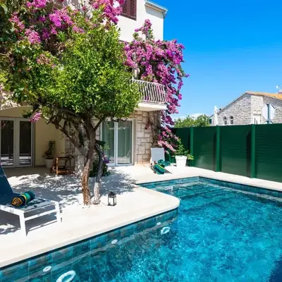 Apartment Bracholet