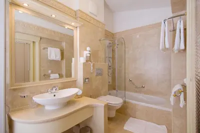 Kupaonica u objektu Hotel Sunceva Postelja Brela - Luxury Apartment with Balcony and Panoramic View