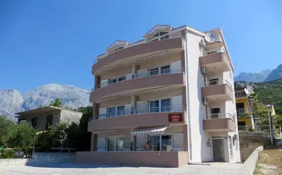 Pogled na planine ili pogled na planine iz apartmana