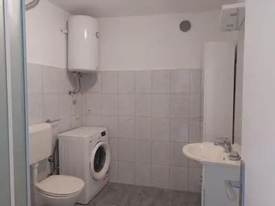 Kupaonica u objektu Apartman near the sea