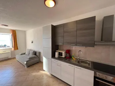 Kuhinja ili čajna kuhinja u objektu Villa Marina Bol
