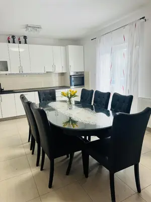Kuhinja ili čajna kuhinja u objektu Villa Tomić