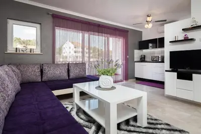 TV i/ili zabavni centar u objektu La Perla apartments 3
