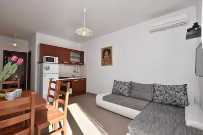 Kuhinja ili čajna kuhinja u objektu Apartments Ivan