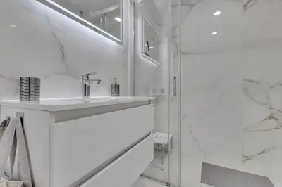 Kupaonica u objektu toDalmatia Seafront Apartment