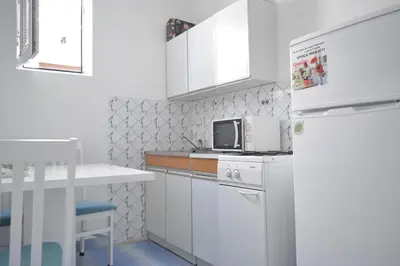 Kuhinja ili čajna kuhinja u objektu Apartments Rosemary