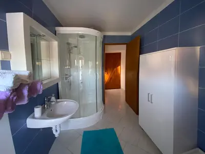 Kupaonica u objektu Holiday Home Hauser
