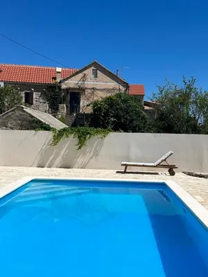 Bazen u objektu Holiday Home Hauser ili u blizini