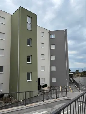 Zgrada u kojoj se nalazi apartman