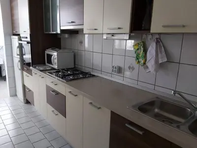 Kuhinja ili čajna kuhinja u objektu Maraska Sobe