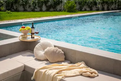Bazen u objektu Villa ZaLú with Heated Pool ili u blizini