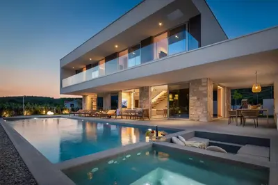 Bazen u objektu Villa ZaLú with Heated Pool ili u blizini