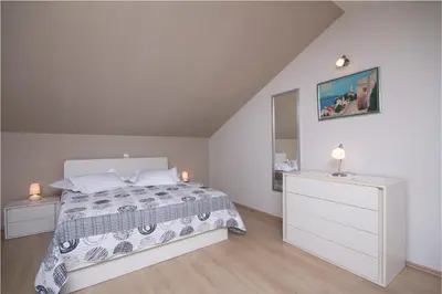 Krevet ili kreveti u jedinici u objektu Apartmani Brela 10