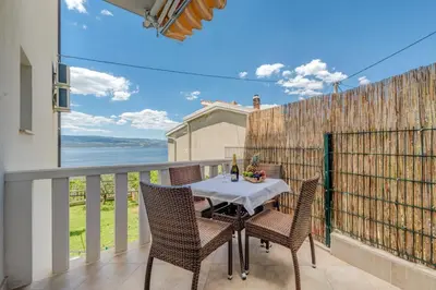 Balkon ili terasa u objektu Heavenly Dream House With Pool
