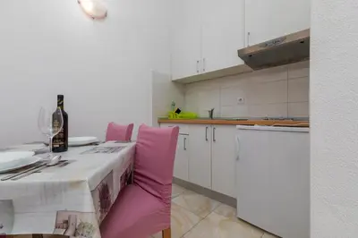 Kuhinja ili čajna kuhinja u objektu Apartments with parking space Baska Voda, Makarska - 23641