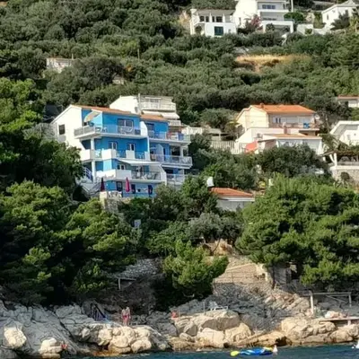 Apartments by the sea Pisak - Omis - 23886
