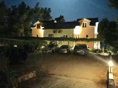 Zgrada u kojoj se nalazi apartman