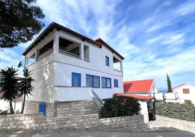 Zgrada u kojoj se nalazi apartman