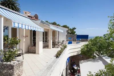 Zgrada u kojoj se nalazi apartman