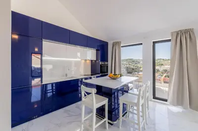 Kuhinja ili čajna kuhinja u objektu Penthouse Vanda