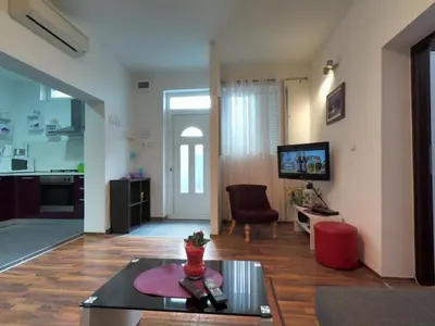 Kuhinja ili čajna kuhinja u objektu Apartmani Sara