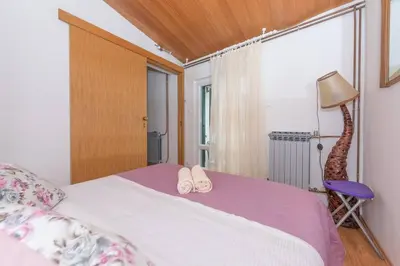 Krevet ili kreveti u jedinici u objektu Vera i Ćiro Novak 2, sea view and free parking