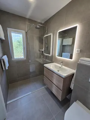 Kupaonica u objektu Holiday Home Oliveta