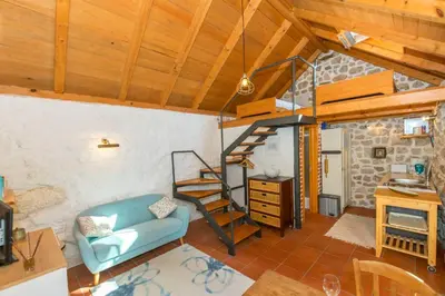 Kuhinja ili čajna kuhinja u objektu House Cottage