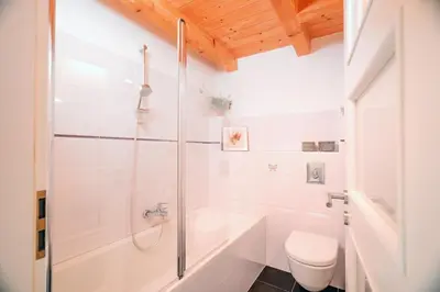 Kupaonica u objektu Family friendly house with a swimming pool Svirce, Hvar - 23989