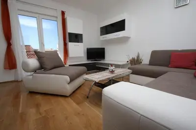 TV i/ili zabavni centar u objektu Apartments with parking space Makarska - 24071