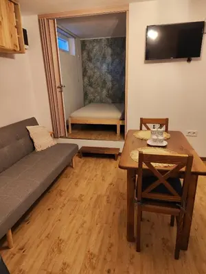 TV i/ili zabavni centar u objektu Lena